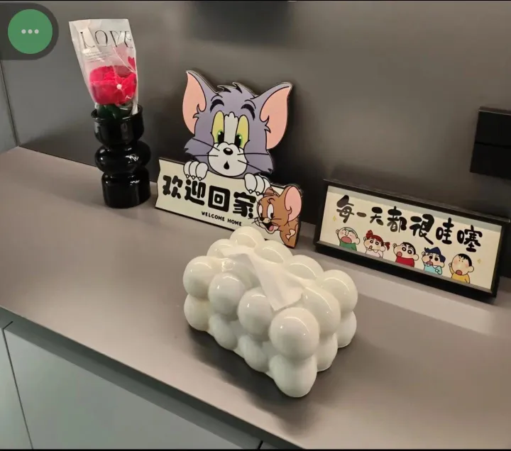 Bubble%20Tissue%20Box%20-%20Modern%20Tissue%20Holder%20-%20Tissue%20Box%20-%20Image%203