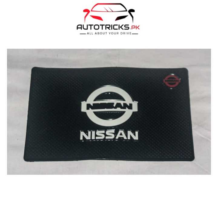 Non Slip Dash Mat (NISSAN)
