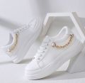 Girls sneakers with golden chain women's white sneakers with side chain Ladies casual Fashion sneakers Brand Women's shoes. 