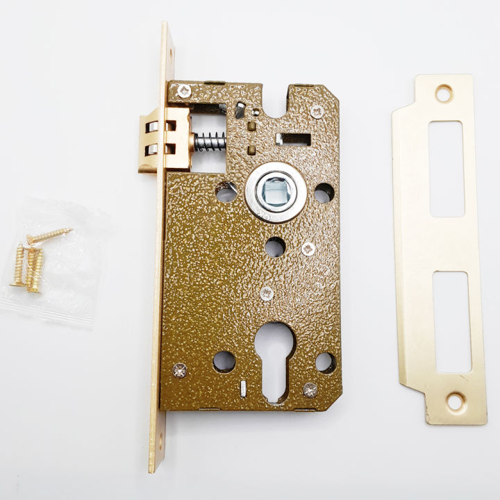 Golden%20lock%20body/machine%20for%20door%20handle%20lock%20-%20Image%205