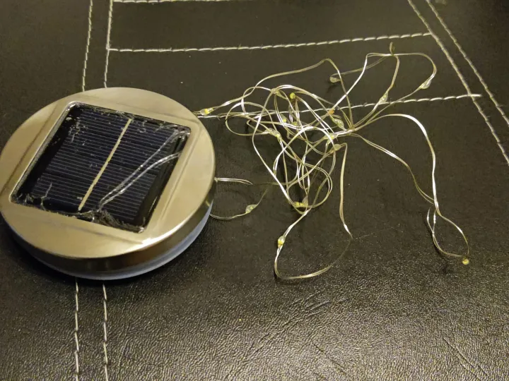 Solar%20Jar%20Lamp%20-%20Hanging%20Solar%20Glass%20Jar%20Lights%20Outdoor,%20Waterproof%20Glass%20Lantern%20Table%20Lamps%20Great%20Outdoor%20Lawn%20Decor%20for%20Patio%20Garden%20-%20Image%207