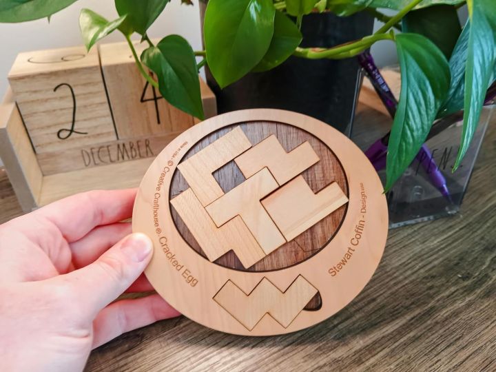 Difficult%20Puzzle%20for%20Adults%20-Cracked%20Egg%20Wood%20Puzzle%20Brain%20Teaser%20for%20Teen%20and%20Kids%20-%20Image%204