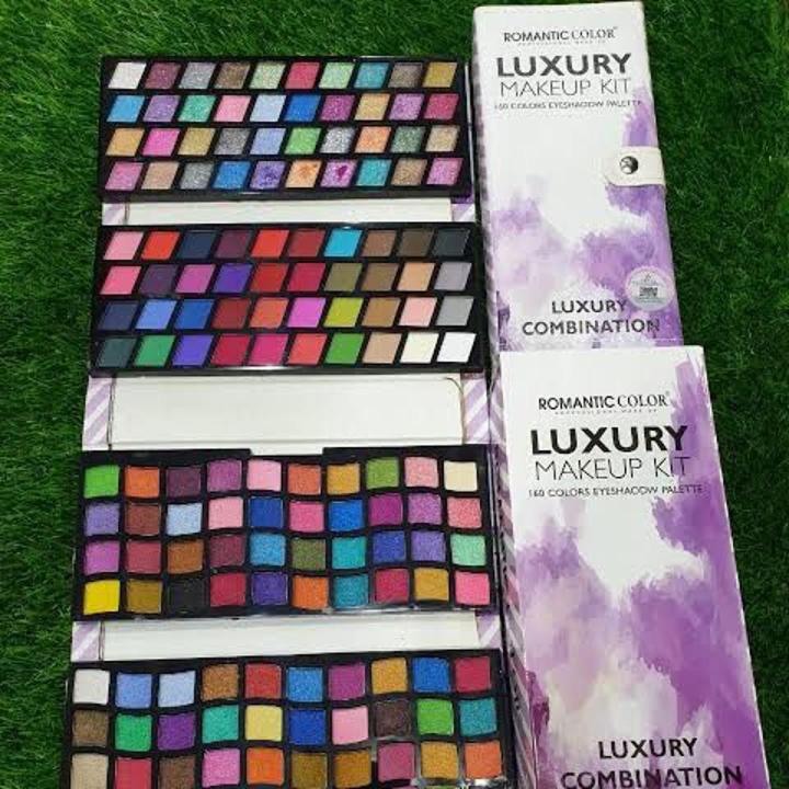 ROMANTIC COLOR 96 colours biggest eyeshadow palette