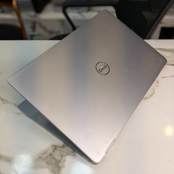 Dell Latitude 5320 | Core i5 11th Gen | 8GB RAM | 256GB SSD | 13.3" FHD Screen - Long Battery Life
