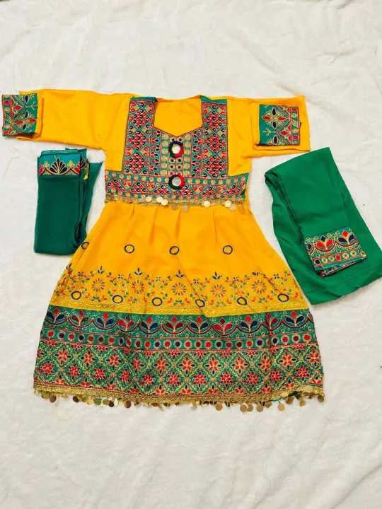 afghani%20dress-afghani%20dress%20for%20kids-Tribal%20Kuchi%20Dress-Traditional%20Afghan%20Dress%20Girls%20Dress-traditional%20afghani%20frock-Afghani%20frock%20for%20kids-phathani%20dress-phathani%20frock%20-%20Image%207