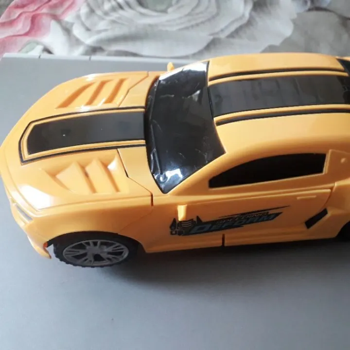 Transforming%20Robot%20Vehicle%20Toy%20for%20Kids%20-%20Educational%20Remote%20Control%20Play%20Vehicle,%20Unisex,%20Recommended%20for%20Ages%203+%20-%20Image%205