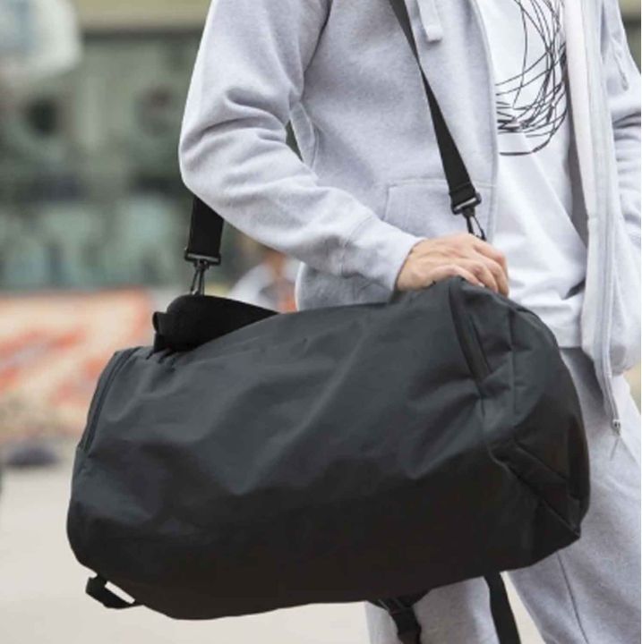 Mens%20&%20Ladies%20Sports%20&%20Gym%20Duffle%20Holdall%20Bag%20Sports%20bag%20Holdall%20bag%20Unisex%20gym%20bag%20Travel%20duffel%20Weekend%20duffel%20bag%20-%20Image%204