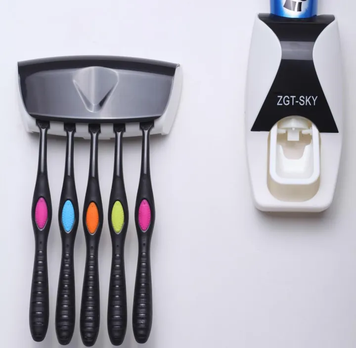 Automatic%20Toothpaste%20Dispenser%20With%20Tooth%20Brush%20Holder%20-%20Image%204