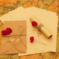 Exquisitely Crafted Writing Paper Romantic Vintage Style Letter Paper Envelope Set with Flower Decoration Clear Line Smooth Writing Southeast Asian Buyers' Favorite Vintage Letter Envelope Set. 