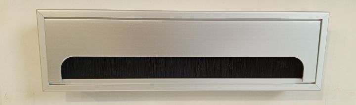 BTC-Imported%20Aluminium%20Wire%20Cap%20in%20Silver/Black%20Color%20-%20Image%202