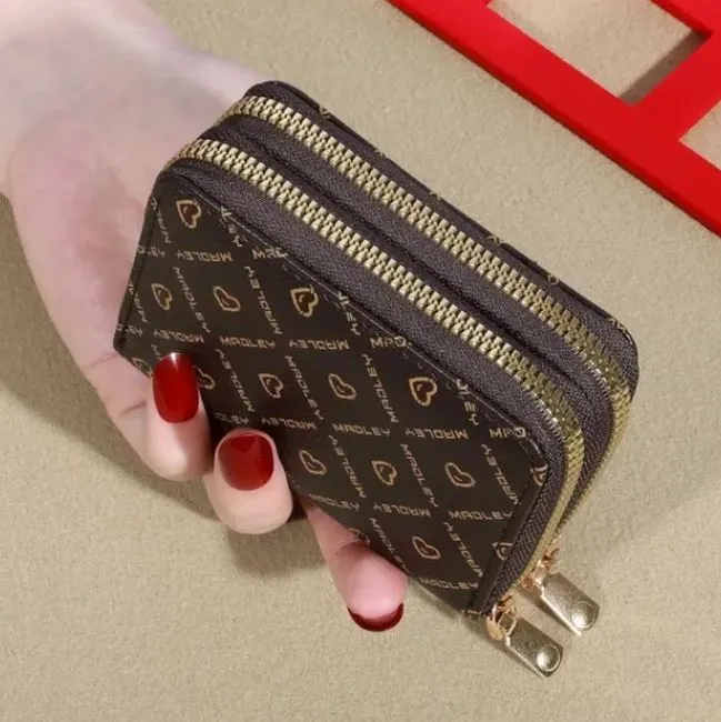 %C3%89clat-Leather%20Credit%20Card%20Holder,%20Women's%20Wallet%20with%2012%20Compartments,%20Zippered%20Accordion%20Style,%20RFID%20Blocking%20-%20Image%203