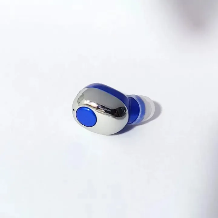 M16%20Premium%20Quality%20Mini%20Bluetooth%20Headset%20/%20Wireless%20Bluetooth%20V5.2%20/%20Single%20In-Ear%20-%20Image%202