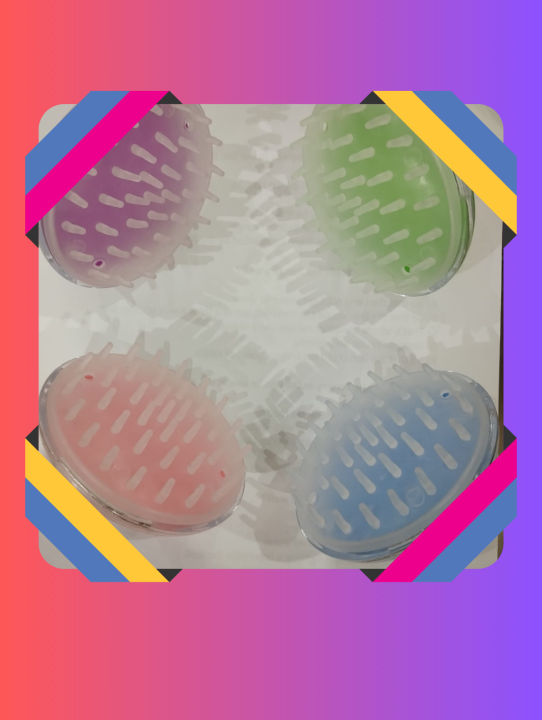 Silicone%20Hair%20Scalp%20massage%20shampoo%20brush%20with%20soft%20silicone%20Spikes-Used%20for%20both%20wet%20&%20Dry%20hair%20-%20Image%204