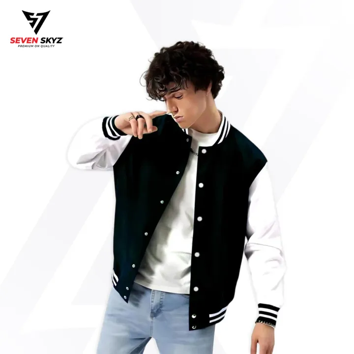 Stylish%20Men's%20and%20Women's%20Varsity%20Baseball%20Jacket%20in%20Classic%20Black%20Color.%20-%20Image%203