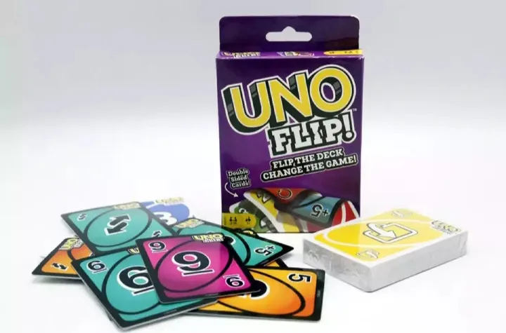 UNO%20FLIP%20Cards%20Game%20(Box%20packed)%20-%20Image%202