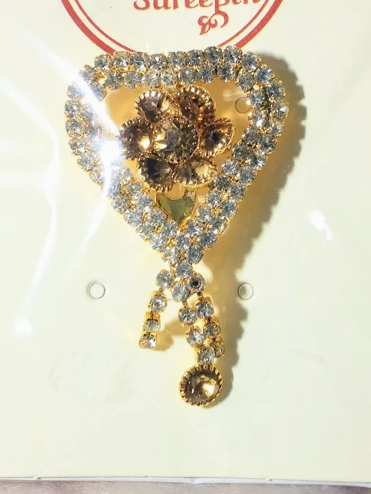 Royal%20Multicolor%20Kundan%20Saree%20Pin%20Brooch%20%E2%80%93%20Elegant%20Ethnic%20Zircon%20Hijab%20Pin%20Fashion%20Jewelry%20-%20Image%204