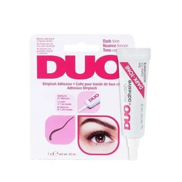 Duo%20Eye%20Lashes%20Adhesive%20Glue,%20Professional%20Quality,%20Long-Lasting%20Hold,%20Quick-Drying%20Formula,%20Waterproof,%20Easy%20Application,%20Perfect%20for%20All%20Eyelash%20Types%20-%20Image%203