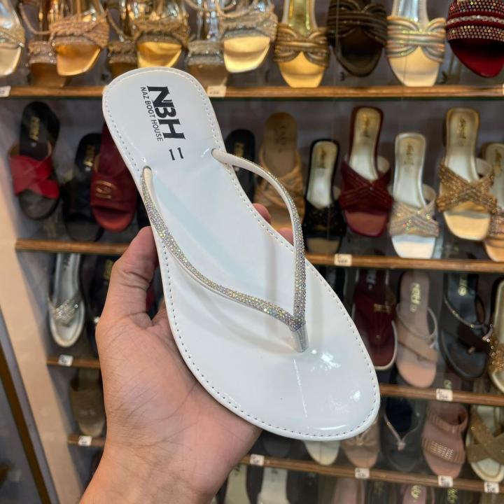 NBH%20Women%E2%80%99s%20shoes%20-%20Slippers%20For%20Women%20-%20Double%20Strap%20And%20Comfortable%20Slippers%20-%20Women's%20Flat%20Slipper%20-%20Ladies%20Chappal%20-%20Comfortable,%20Durable%20And%20Lightweight.%20-%20Image%202