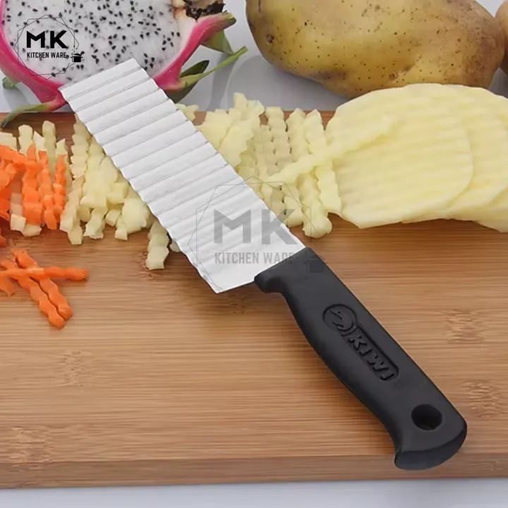 Zig%20Zag%20%20Potato%20knife,%20Stainless%20Steel%20Crinkle%20Fries%20Cutter%20Knife%20%E2%80%93%20Multifunctional%20Wavy%20Potato%20&%20Vegetable%20Slicer%20with%20Serrated%20Zig%20Zag%20Blade%20%E2%80%93%20High-Quality%20Kitchen%20Tool%20-%20Image%206