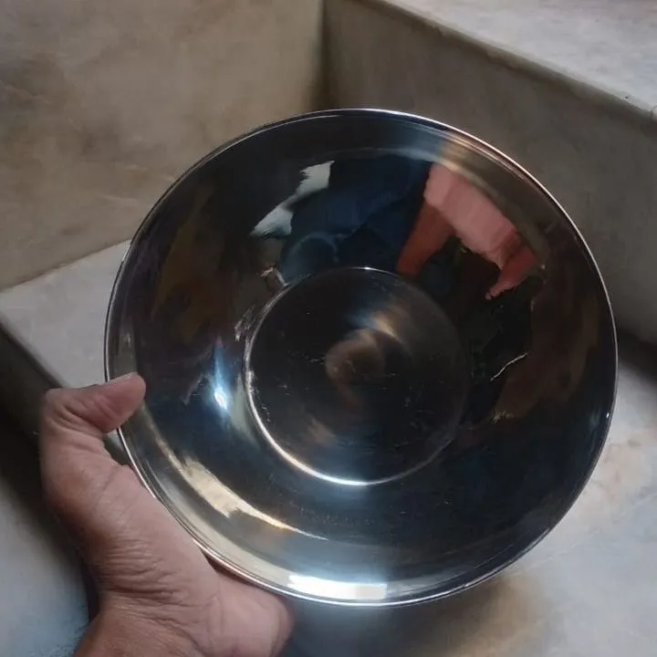 Large%203%20Pcs%20Tasra%20Pyali%20Steel%20Katori%20Deep%20Bowls%208%20inches%20250ml%20-%20Image%208