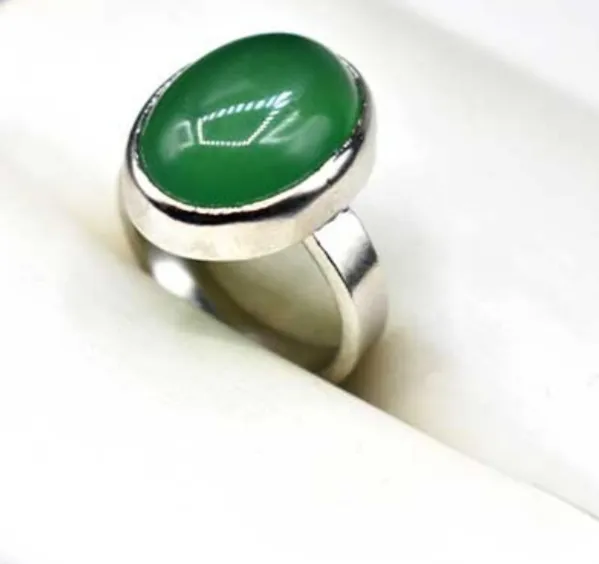 Green%20%D8%B9%D9%82%DB%8C%D9%82%20Gemstone%20Silver%20Ring%20-%20Image%204