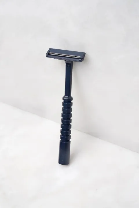 Treet%20Trim-II%20XL%20Twin%20Blade%20Disposable%20Razor%20-%20Image%205