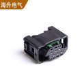 1 967587 3 Male Female 968303 1 Connector 1 967616 1 Suitable for Land Rover body height sensor. 