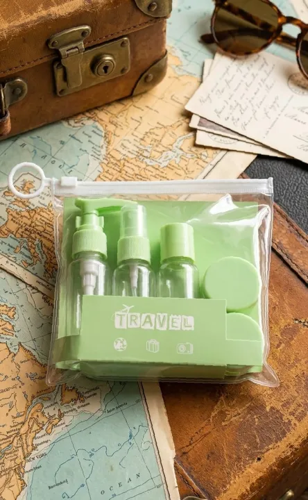 6/4%20Pcs%20Girls%20Traveling%20Kit%20Makeup%20Box%20%7C%20Travel%20Bag%20Organizer%20&%20Storage%20Bag%20for%20Cosmetics%20%7C%20Makeup%20Kit%20with%20Bottles,%20Cream%20Containers%20&%20Spray%20Bottle%20%7C%20Zipper%20Travel%20Bag%20Traveling%20Kit%20for%20Girls,%20Makeup%20&%20Toiletry%20Organizer%20-%20Image%205