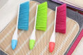 1Pc Dust Brush Sofa Brush Soft Hair Plastic Long Handled Utility Dust Carpet Bed Sheet Cleaner Brush Bed Cleaning Brush Minimalist Household Cleaning Supplies. 