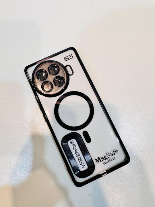 Tecno%20Spark%2020%20Pro%20Plus%204G%20Back%20Cover%20Luxury%206D%20Plating%20Soft%20Case%20-%20MAG%20Safe%20Design%20-%20Tecno%20Spark%2020%20Pro%20Plus%20Back%20Cover%20-%20Image%207