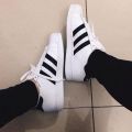 TOP SHOES FOR COLLEGE GIRLS. 