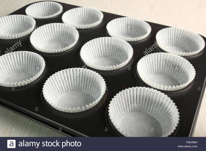 100pcs%20Disposable%20Round%20Egg%20Tart%20Mold%20Aluminum%20Foil%20Cups%20Baking%20Cookie%20Pudding%20Cupcake%20Mould%20-%20Image%203