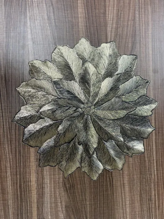 2/4/6%20Hibiscus%20Flower%20Table%20Mat%20PVC%20Insulated%20Hollow%20Placemat%20Kitchen%20Dining%20Table%20Mat%20Coaster%20Cup%20Pad%20HomeTable%20Mats%20Wipeable%20Vinyl%20Place%20Mat%20for%20Holiday%20Wedding%20Dinner%20Table%20Decoration%20Mat%20-%20Image%206