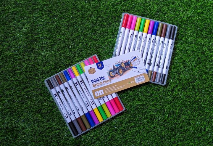 Keep%20Smiling%20Dual%20Tip%20Brush%20Pen%20Art%20Marker%2012%20Pcs%20Set%20-%20Image%203