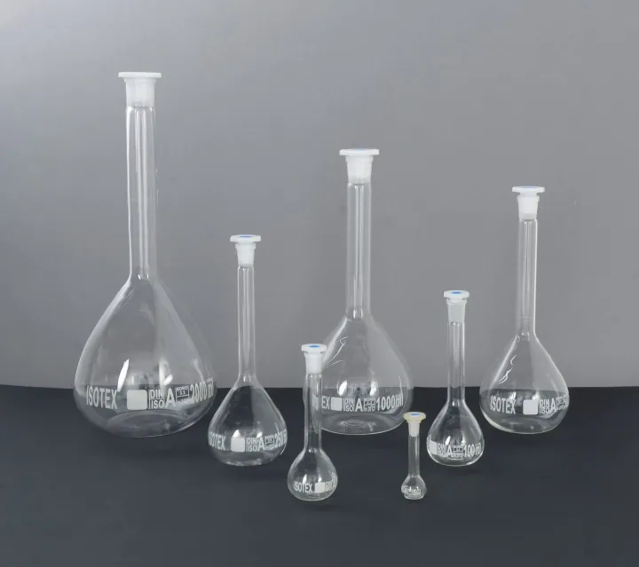 Volumetric%20Flask%20Measuring%20Flask%20Graduated%20Flask%20Laboratory%20Equipment%20-%20Image%202