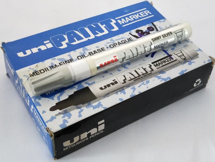 Uni-Paint%20Marker%20PX%2020%20White%20,%20Gold%20,Silver%20Paint%20Marker%20-%20Image%202