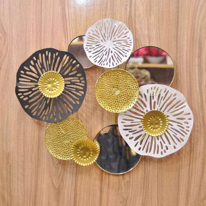 Metal wall hanging Made with high quality metal