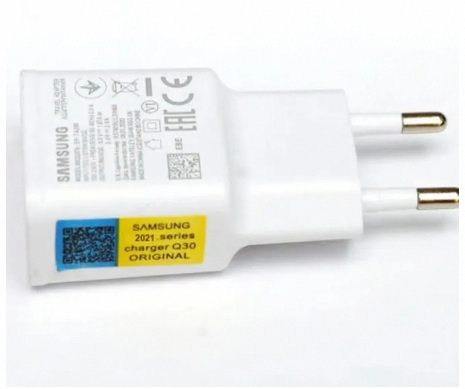 Samsung%20Fast%20Charger%20adapter%20Qualcomm%20QC%203.0%20-%20Image%204