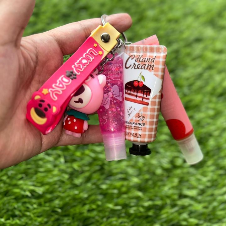 3 in 1-Travel-Friendly Beauty Keychain Set for Girls – Lip Gloss, Tint ...