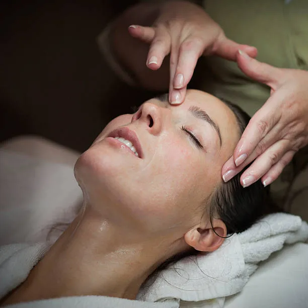 Nature's%20Home%20Brand%20Extra%20Virgin%20Olive%20Oil%20250%20ml%20Glass%20Bottle%20(Product%20of%20Turkey)%20-%20Image%208