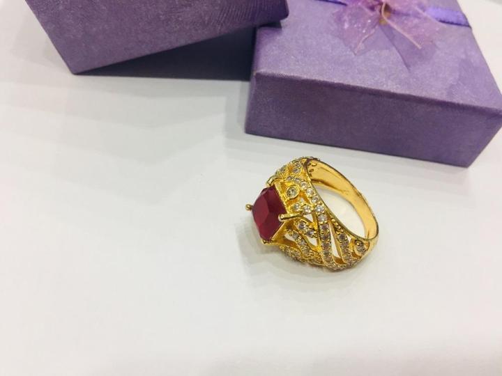 Ring%20gold%20plated%20one%20carat%20with%20white%20stones%20and%20ruby%20for%20women%20-%20Image%206