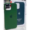 Silicone Case with MagSafe iPhone 13 Pro Max - Green. 