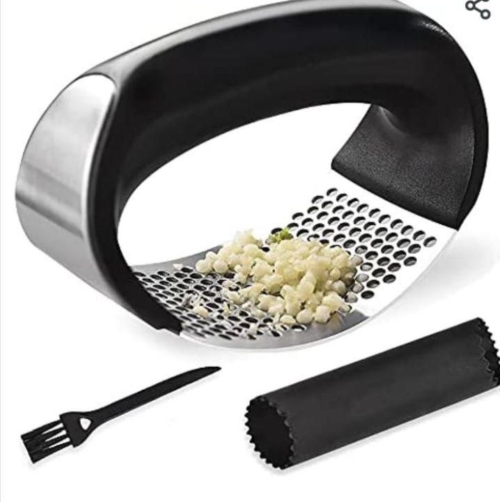 Garlic%20Press%20Rocker-%20garlic%20press%20crusher-%20garlic%20presser%20steel-%20garlic%20press%20cutter-%20Garlic%20Press%20Masher%20Manual%20Ring-%20Garlic%20Press%20Masher-%20Ginger%20Garlic%20Chopper-%20Effortlessly%20Crush%20-%20Image%205