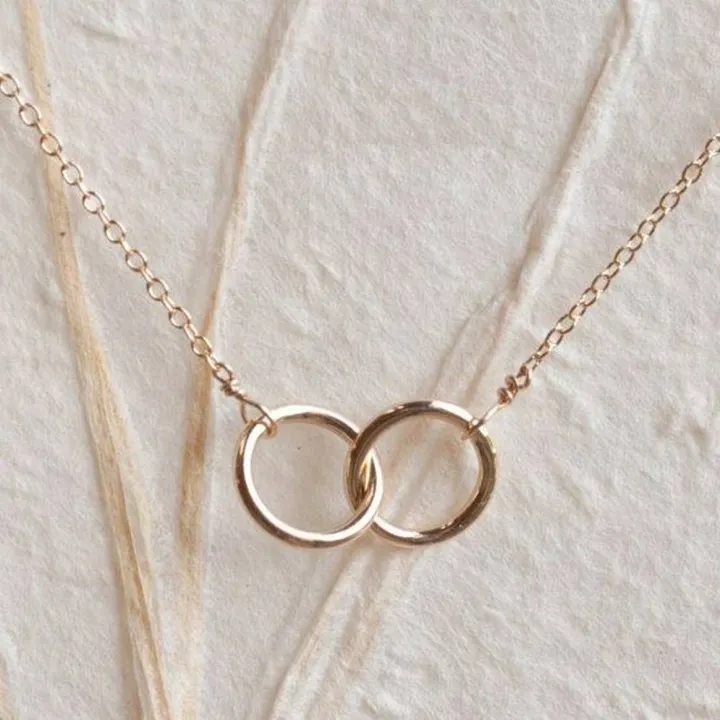 Silver/Golden%20Simple%20Double%20Ring%20Pendant%20Necklace/Chocker%20for%20Girls/Women%20-%20Image%203
