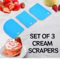 Cake Rotating Turntable 28cm & 10Pcs Measuring Spoons Cup Set & 12Pcs Cake Decorating Small Nozzles Set & 10Pcs Disposable Piping Bags & 3Pcs Cake Cream icing Scraper Set, 1Pc Cake Board Base & Gift. 