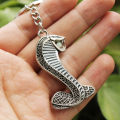Glowing cobra keychain snake key chain Rattlesnake key ring GLOW in the DARK Luminous keychain women men Car bag key Pendant. 