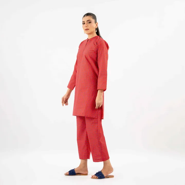 Maahru%20Stitched%202%20PC%20Shirt%20&%20Trouser%20-%20Scarlet%20Desire%20-%20Image%203