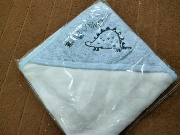 baby%20hooded%20bath%20towel%20best%20gift%20for%20new%20born%20baby%20-%20Image%205