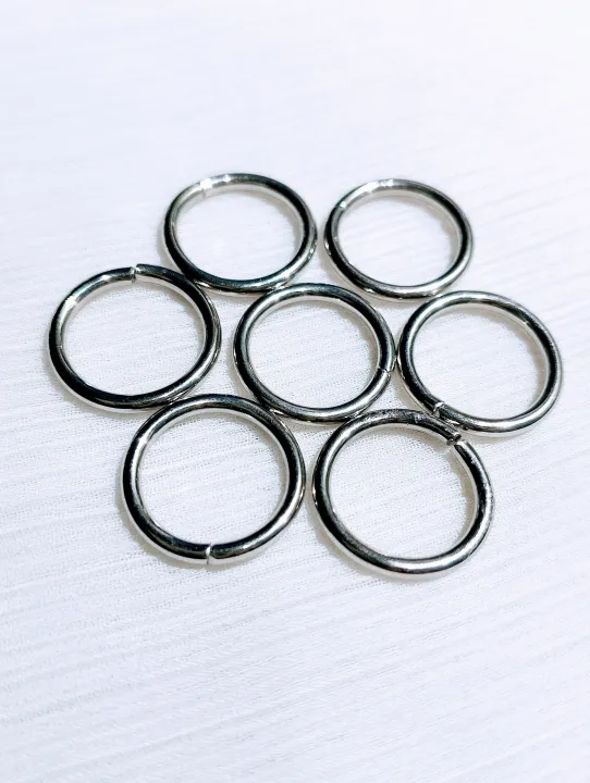 5%20Pairs%20Versatile%20Metal%20Split%20Jump%20Rings%20%E2%80%93%20Durable%20Connectors%20for%20Keychains,%20Jewelry,%20and%20DIY%20Crafts%20-%20Image%208