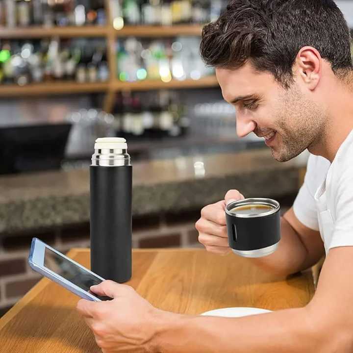 teel%20Vacuum%20Flask%20Set%20with%203%20Stainless%20Steel%20Cups%20Combo%20-%20500ml%20-%20Keeps%20HOT/Cold%20%7C%20Ideal%20Gift%20for%20Winter%20-%20Image%204